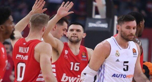 νοβιμπετ ολυμπιακος ρεαλ